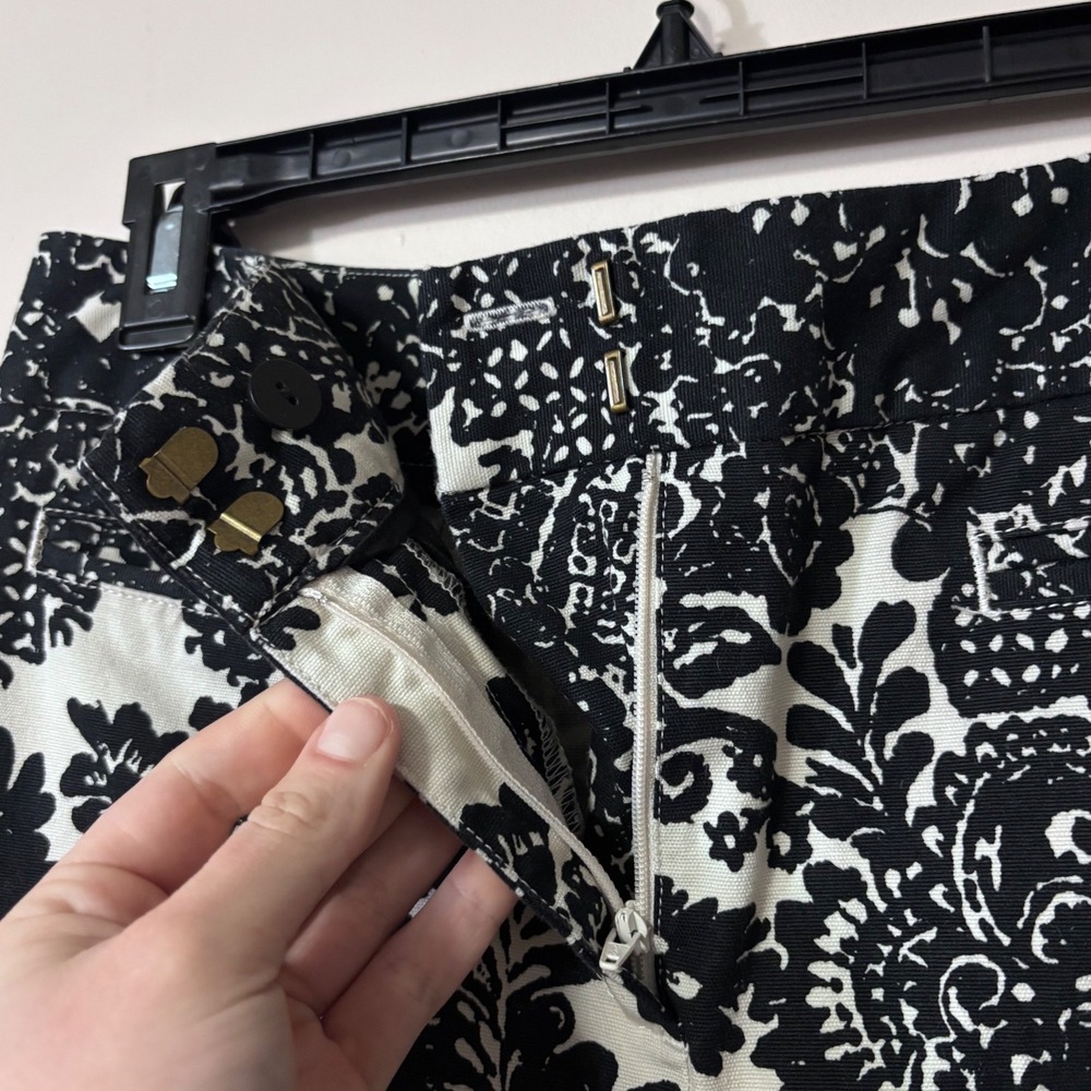 Talbots Womens Size 6 Black White Damask Paisley Print A-Line Stretch Skirt - Picture 6 of 10